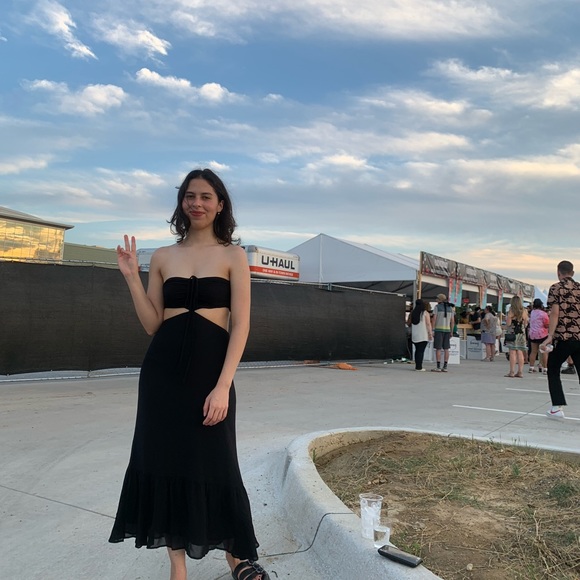 Reformation Riya Dress - Picture 3 of 3